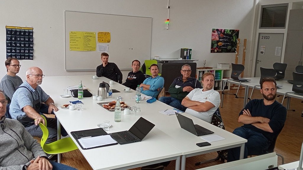 Nachhaltigkeitsworkshop an den Beruflichen Schulen Oberndorf-Sulz an dem Lehrer und Vertreter der Firma Mafell und des Landratsamtes teilnahmen.