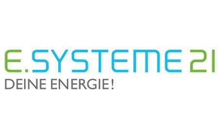 Das Logo der e.systeme21 GmbH in Grün, Blau und Grau vor weißem Hintergrund.