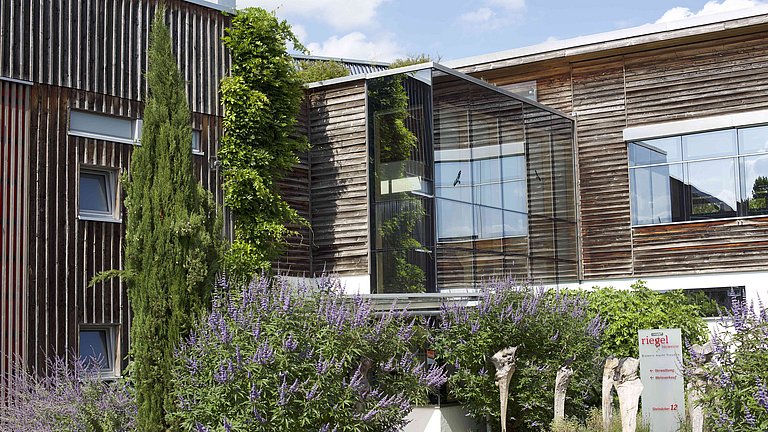 Gebäude der Peter Riegel Weinimport GmbH