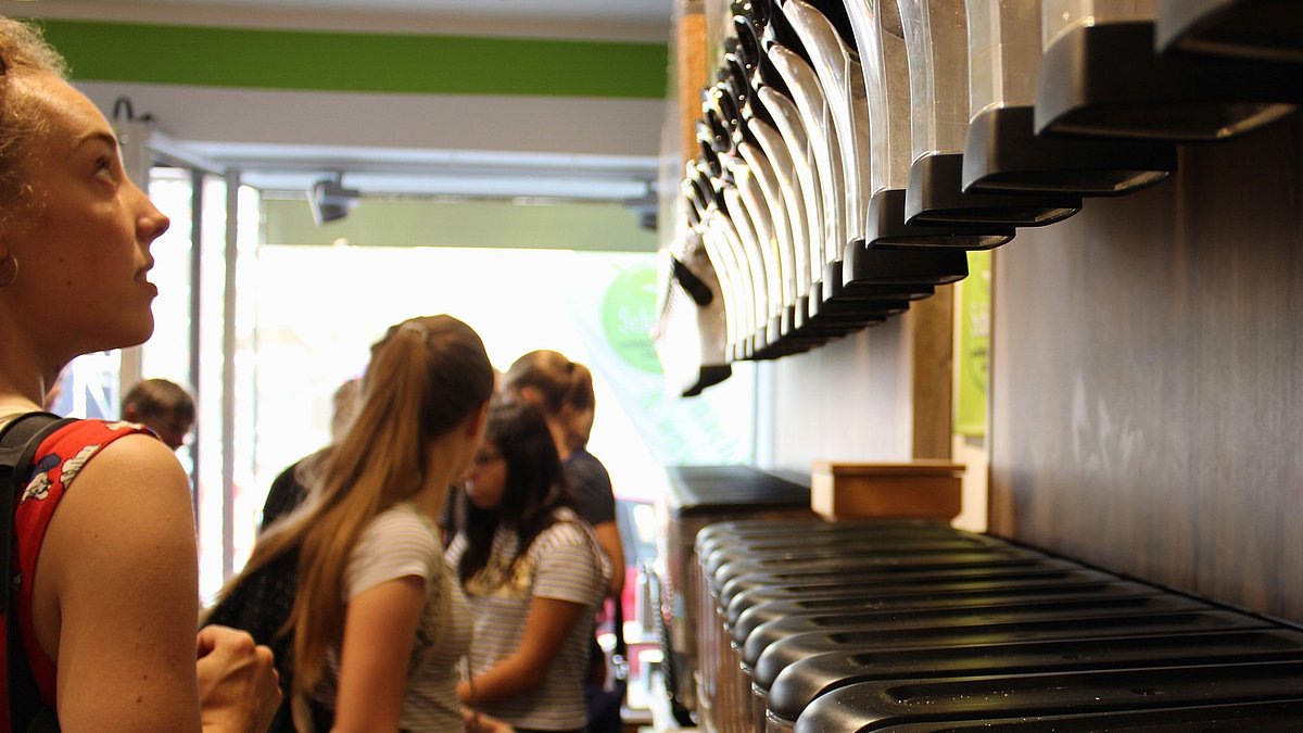 Nahaufnahme aus einem Unverpackt-Laden.