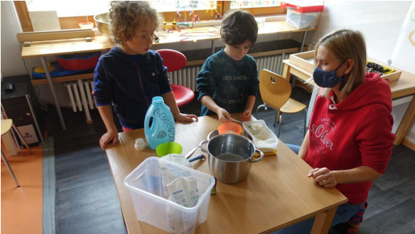 Waschmittel gemeinsam mit den Kindern herstellen.