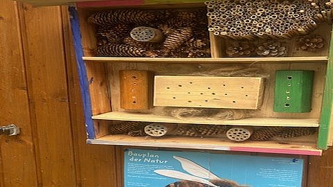 Das fertige Insektenhotel.