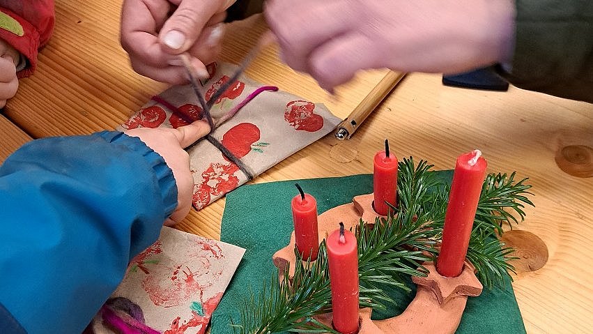 Minibuch-Tauschgeschenk zu Weihnachten.