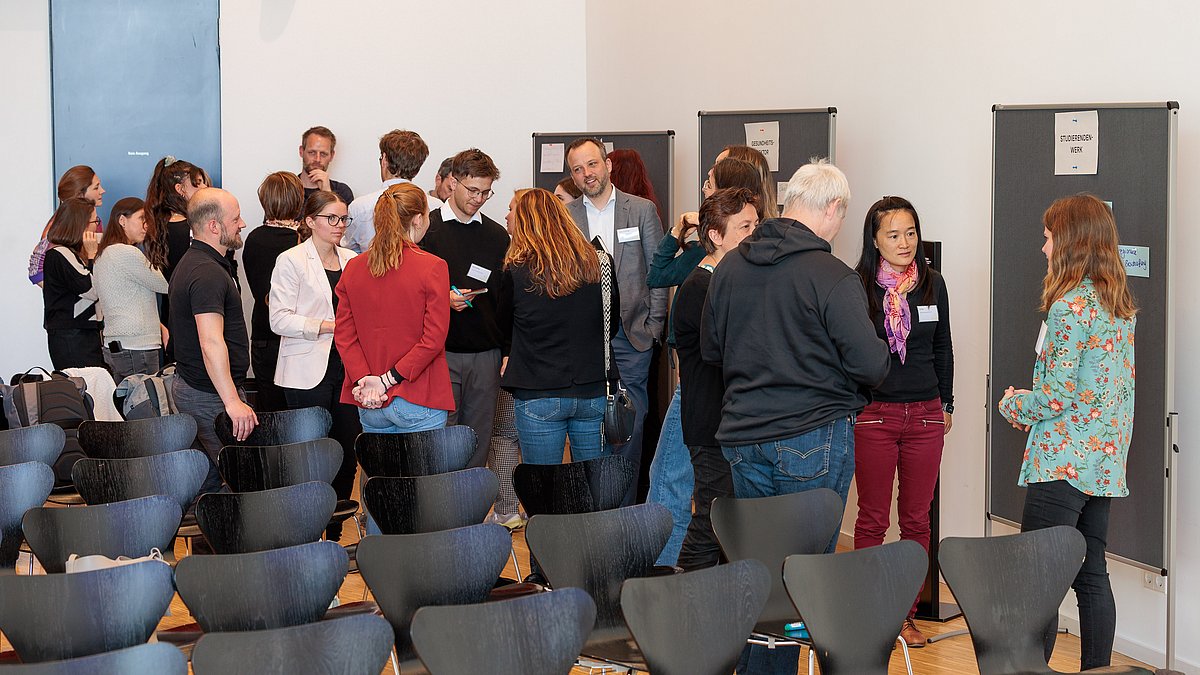 Austausch beim Klimawin BW-Workshop im Haus der Architektinnen und Architekten in Stuttgart.