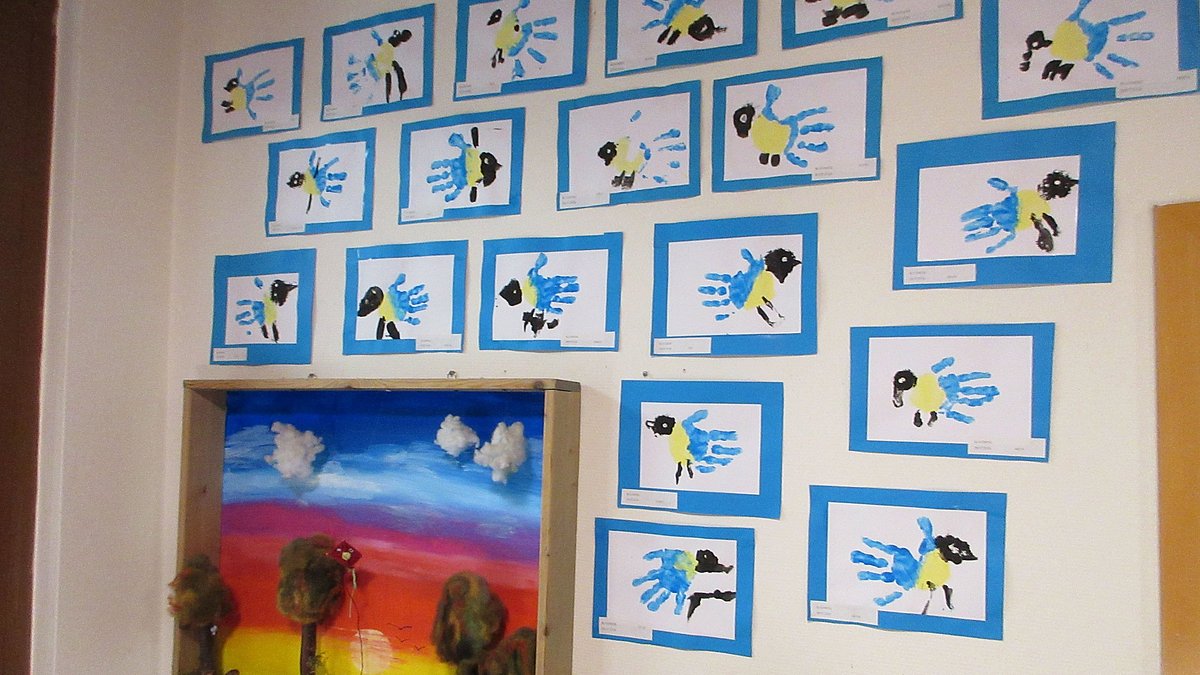 Bilder von Kindern: Blaumeisen-Collage
