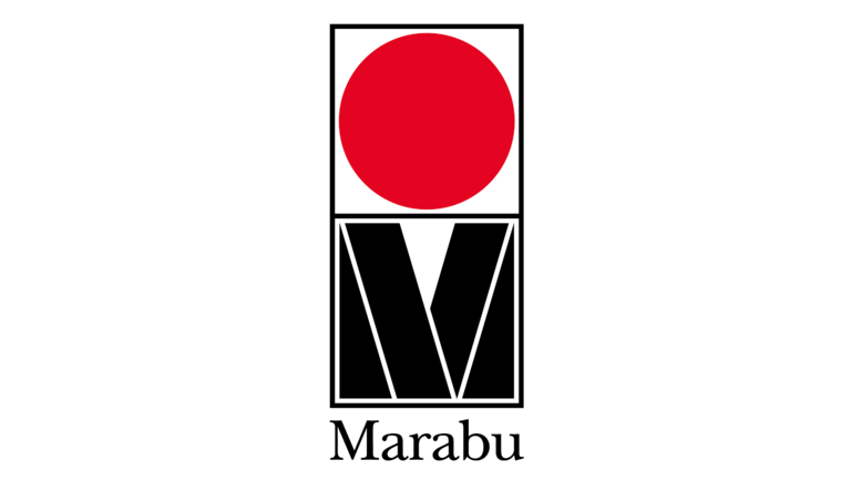 Logo von Marabu: Oben ein roter Kreis oben und darunter ein großes schwarzes M.