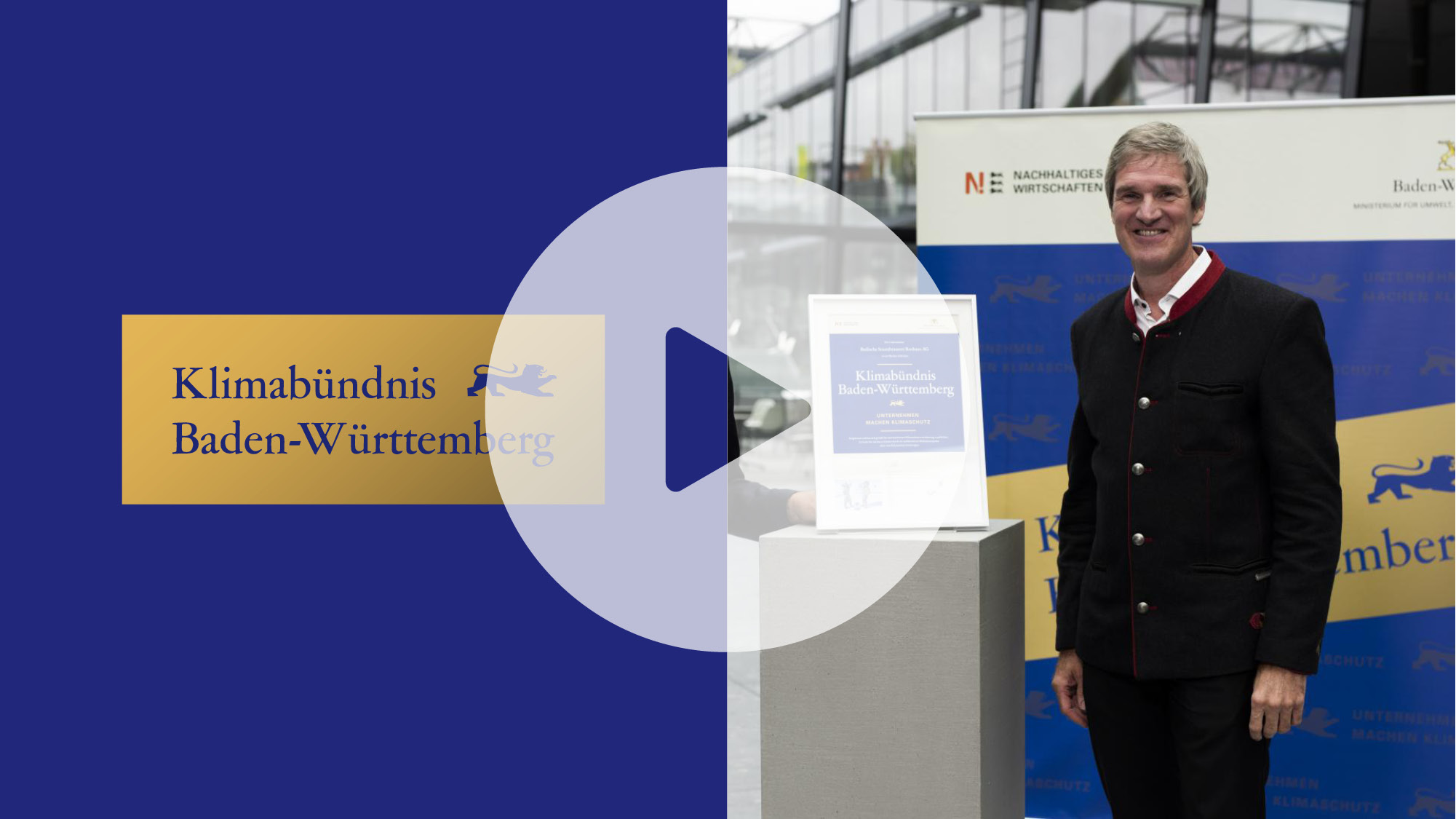 Film-Cover mit Bild von Christian Rasch, darüber ein transparentes Play-Zeichen.